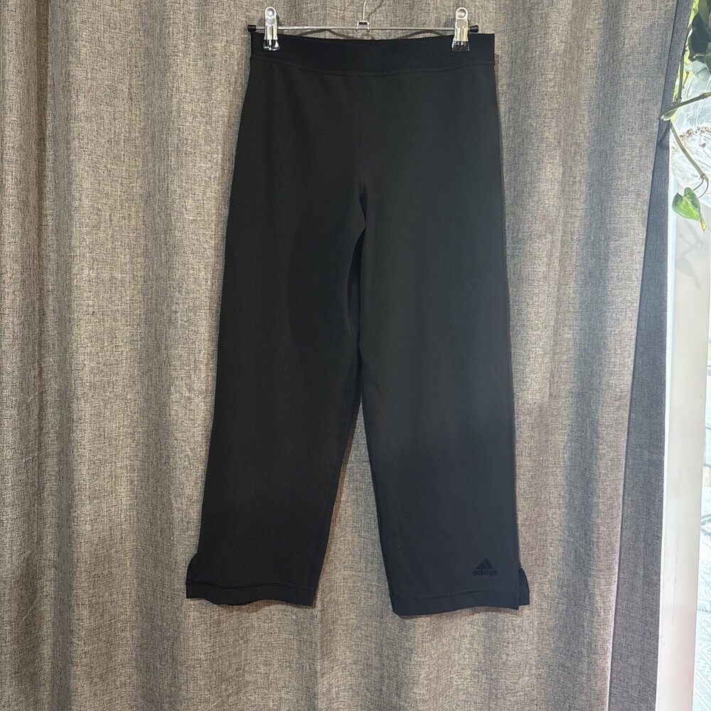 Women’s Black Adidas Workout Pants Size Small Elastic Waistband Capris